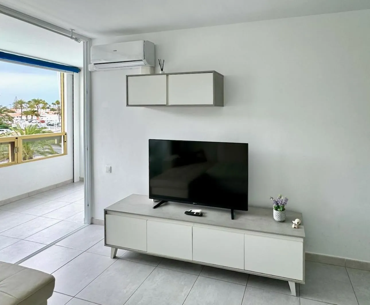 Playa Del Ingles 5 Min Walk From Yumbo! 304 Apartment Maspalomas  Spain